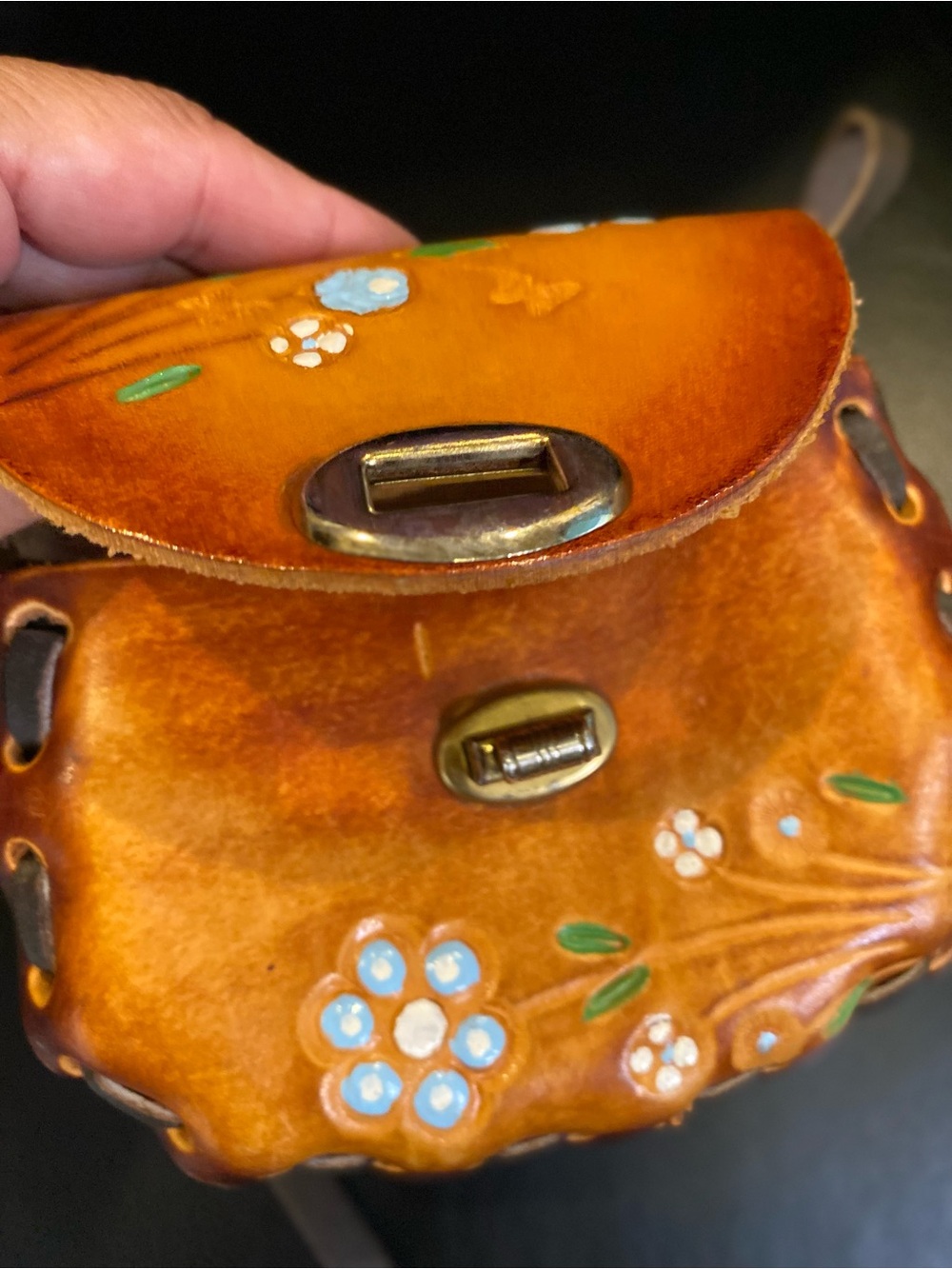 Vintage Mini Handtooled Floral Leather Crossbody Bag in Honey Brown - Picture 7 of 13